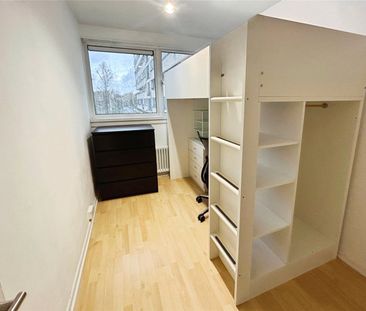 Pelican Estate, London, SE15 5AS - Photo 5