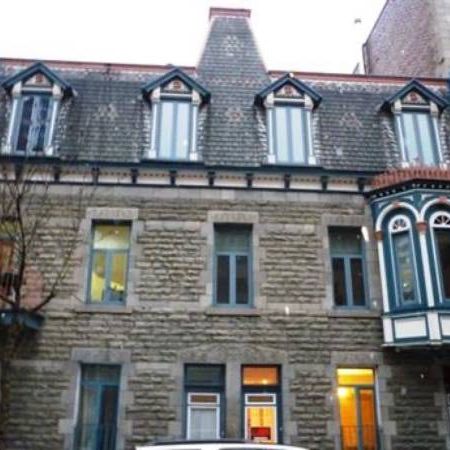 Comfortable 2bdr apartment in a historical house beatifully furnished , all incl - Photo 4