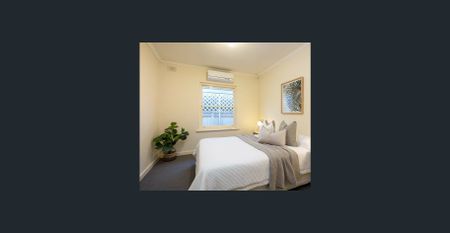 A neat & tidy 3 Bedroom 1 Bathroom Home so close to all the Amenities. - Photo 5