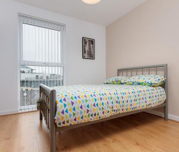 2 bedroom apartment to rent - Photo 3