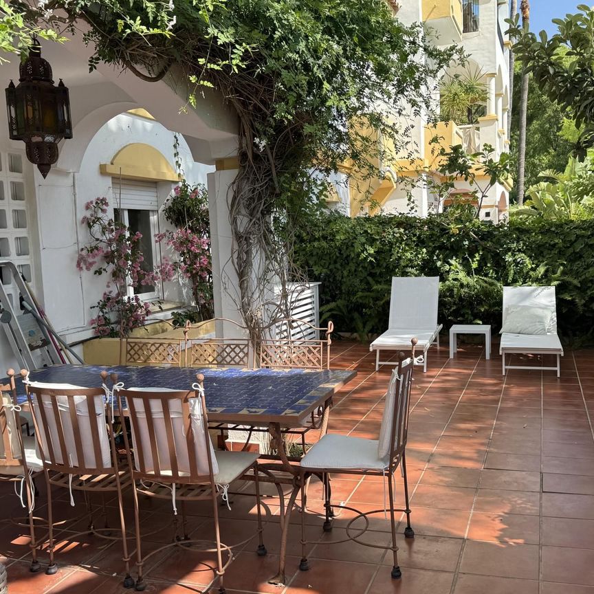 Piso de alquiler en Lugar Urbanizacion Cortijo de Nagueles, 3p, Sierra Blanca - Photo 1