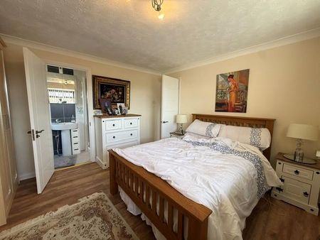 3 bedroom house to rent - Photo 3