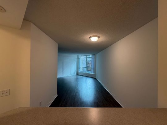 For Lease - 942 Yonge Street Unit# 207, Toronto, Ontario - Photo 1