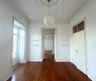 4 room luxury Apartment for rent in Graca, Lisbon - Photo 5