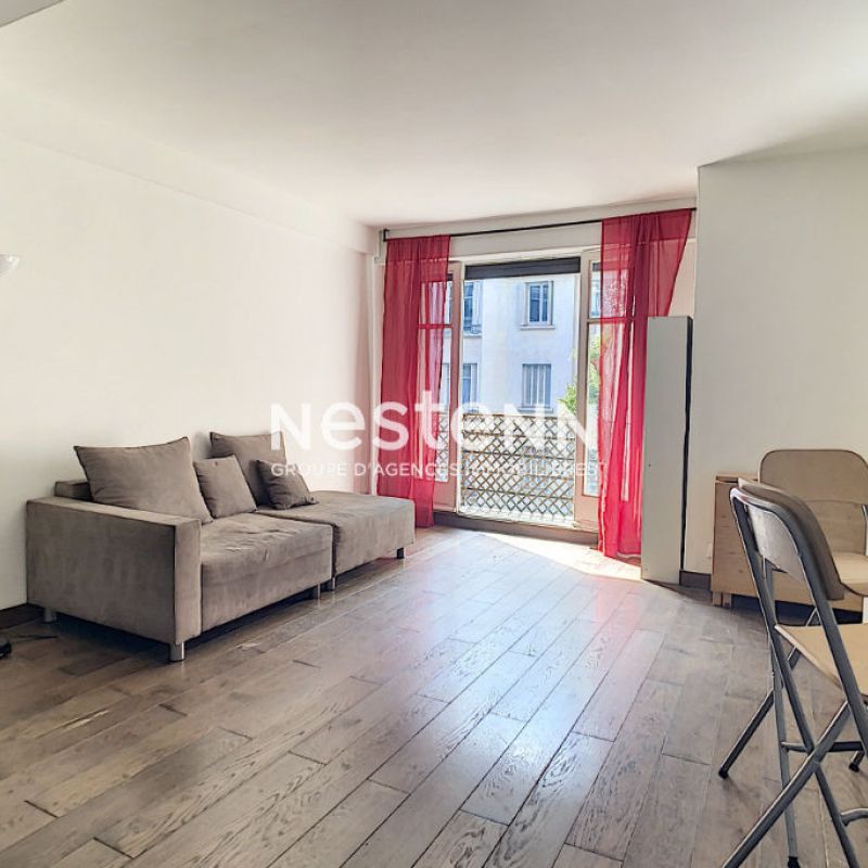 Paris 75017, Porte Maillot - rue Dobropol - Appartement de 34m² meublé - Photo 1
