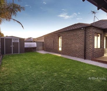 “Unquestionable Quality, Perfect Presentation and a Prestige Position” - Photo 5