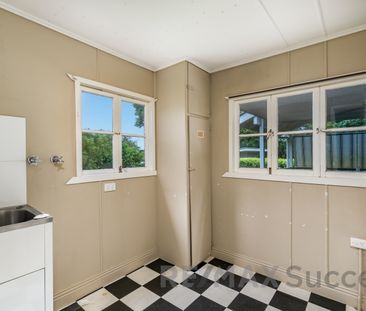 38 Ipswich Street, East Toowoomba QLD 4350 - House For Rent | Domain - Photo 6