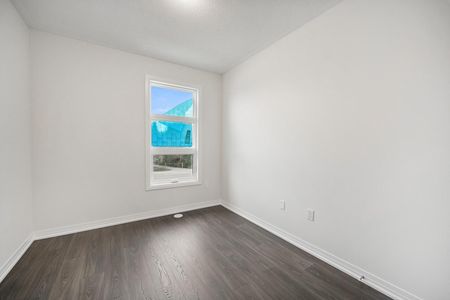 For Lease - 21 Harold Wilson Lane Unit# 1, Richmond Hill, Ontario - Photo 3