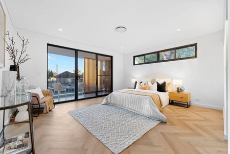 Brand New 5 Bedroom Duplex - Photo 5