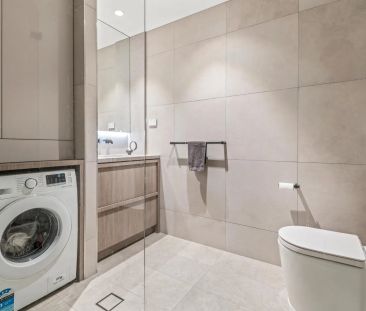 LUXURIOUS 1 BED + STUDY - Photo 6