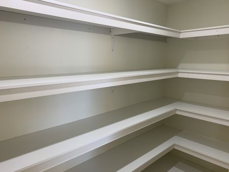 Spacious Home in a Prime Location - Photo 5