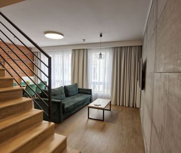 Mieszkanie 2-poziomowe na Starym Mieście - Photo 1