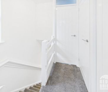 2 bedroom semi-detached house to rent - Photo 4