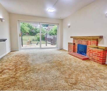 4 Bedroom Detached Bungalow To Rent - Photo 2