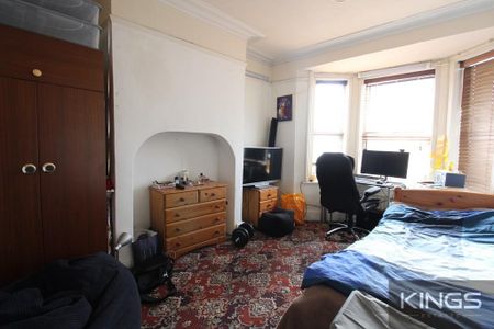 5 bedroom terraced house to rent - Photo 4