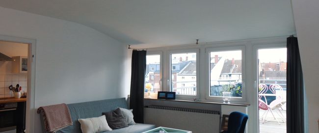 Über den Dächern von Pempelfort - Modernisierte Dachgeschosswohnung mit großer Terrasse! - Foto 1