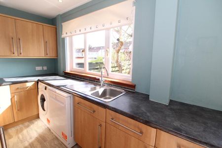 2 bedroom semi-detached house to rent - Photo 3