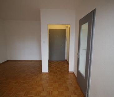 Charmantes 1½-Zimmer-Wohnung umgeben von viel Grün, nur wenige Schr... - Photo 2