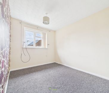 Brampton Lane, Portsmouth, PO3 - Photo 5