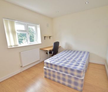 7 bedroom semi-detached house to rent - Photo 6