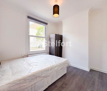 Emma Road, E13, London - Photo 2