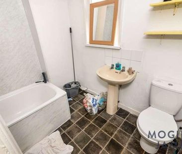 Caerdydd, CF24 - Photo 3