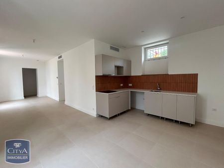 Location Appartement 3 pièces 71m² CANNES 06400 - Photo 3
