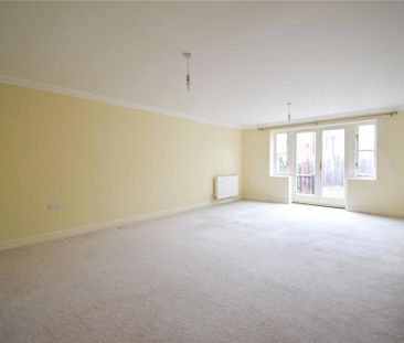 3 bedroom terraced house to rent - Photo 2