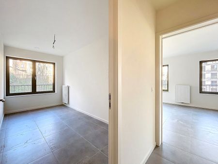 Appartement met twee slaapkamers in Bruxelles - Photo 3