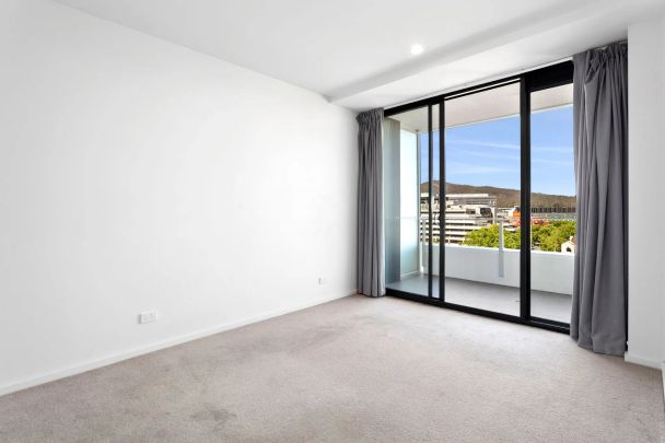 70/45 West Row, City. - Photo 1