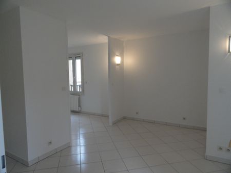 Location Appartement 2 pièces 32m² PONTAULT COMBAULT 77340 - Photo 4