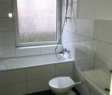 Hier lässt es sich gut Wohnen! 3 Zimmer im Erdgeschoss - Photo 2