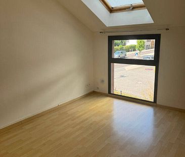 Location appartement 4 pièces 86.4 m² à Saint-Genis-Pouilly (01630) - Photo 1