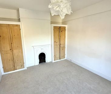 5 bedroom detached house to rent - Photo 3