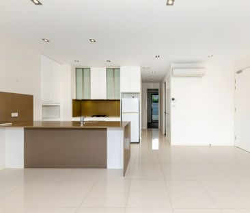 Modern 2 Bedroom Apartment In Sought-After Campbell Location - Photo 6