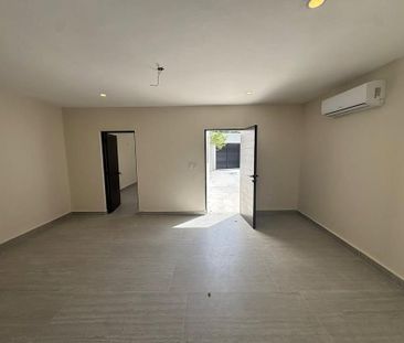 Casa de una sola planta en venta en Colonia Maya - Photo 5