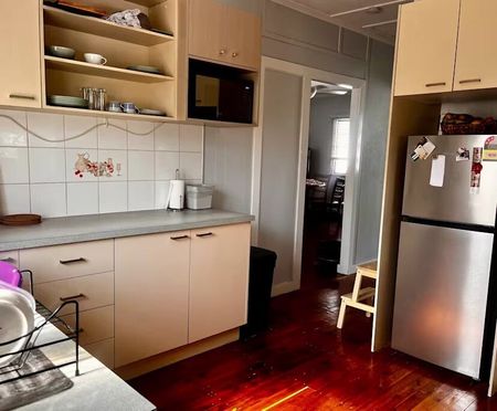 Upper Mount Gravatt - Photo 5