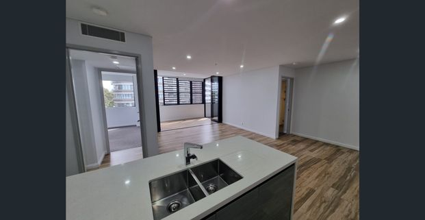 Oversized two-bedder - Photo 1