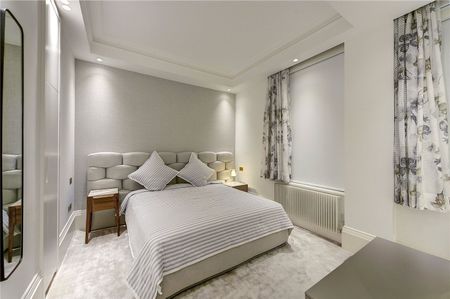 Cadogan Square, Knightsbridge, SW1X, London - Photo 2