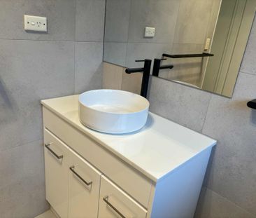 Perfectly Positioned Renovated Townhouse - Photo 1