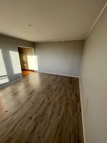 Åslidsgatan, Vålberg - Photo 4