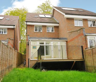 3 bedroom semi-detached house to rent - Photo 3