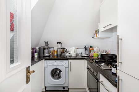 Lyndhurst Road, Hampstead, London - Photo 4