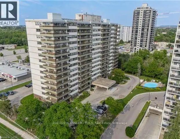 310 - 215 GLENRIDGE AVENUE E — 1 Bedroom - Photo 1