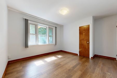 For Lease - 252 Elgin Mills Road Unit# Unit A, Richmond Hill, Ontario - Photo 4