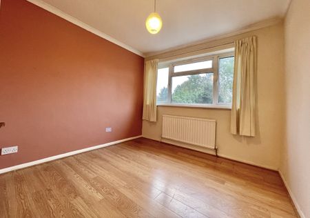 Little Reeves Avenue, Amersham - Photo 3