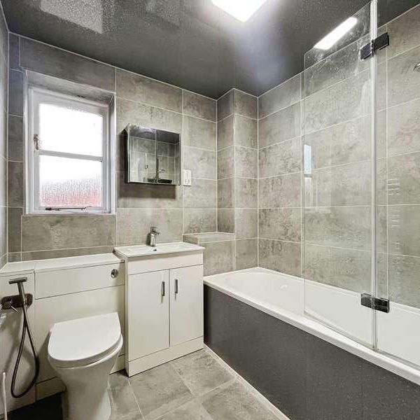 Coalmans Way, Burnham, Slough, SL1 - Photo 1