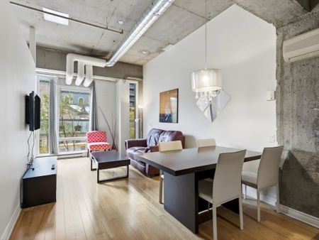 1200 Rue St Alexandre, Montréal (Ville-Marie), QC H3B - Photo 2