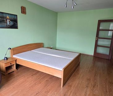 Na prenájom veľký 72m2 byt v centre mesta ul.Madačová – Fotografia 4