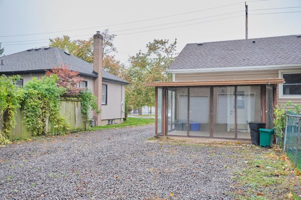 For Lease - 784 South Pelham Road, Welland, Ontario - Photo 1